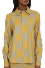 Load image into Gallery viewer, Checked cotton shirt
