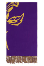 Load image into Gallery viewer, Cashmere scarf with fringes
