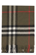 Load image into Gallery viewer, Checked cashmere scarf
