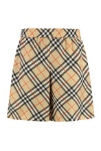 Load image into Gallery viewer, Check motif bermuda shorts
