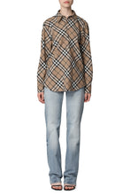 Load image into Gallery viewer, Checked cotton shirt
