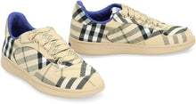 Load image into Gallery viewer, Terrace Checked motif sneakers
