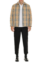 Load image into Gallery viewer, Quilted jacket with snaps
