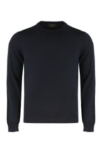 Load image into Gallery viewer, Sweater with round neck in wool
