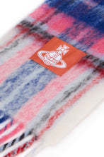 Load image into Gallery viewer, Checkered scarf with fringes
