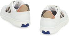 Load image into Gallery viewer, Leather low-top sneakers
