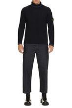Load image into Gallery viewer, Virgin wool turtleneck sweater
