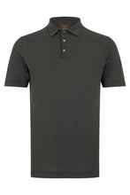 Load image into Gallery viewer, Slim fit polo shirt with short sleeves
