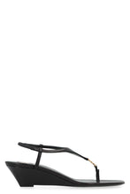Load image into Gallery viewer, Cassandre leather wedges
