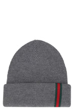 Load image into Gallery viewer, Hat in wool with Web detail
