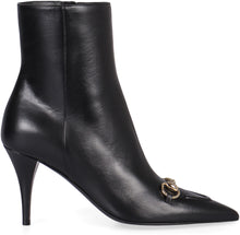 Load image into Gallery viewer, Ankle boots in leather
