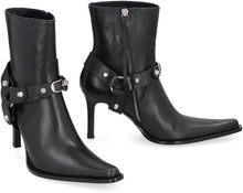 Load image into Gallery viewer, City boots in leather
