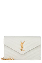 Load image into Gallery viewer, Pouch envelope with chain cassandre
