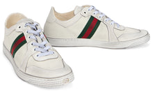 Load image into Gallery viewer, Low Stretch sneaker in leather

