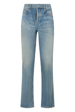 Load image into Gallery viewer, Straight leg jeans
