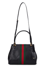 Load image into Gallery viewer, Paparazzo handbag in medium leather
