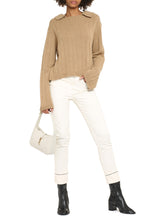 Load image into Gallery viewer, Cashmere sweater with polo collar
