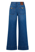 Load image into Gallery viewer, Cotton flared jeans
