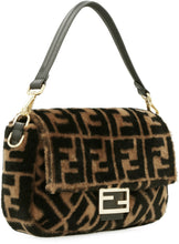Load image into Gallery viewer, Baguette sheepskin bag
