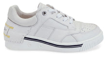Load image into Gallery viewer, Fendi Fender low-top sneakers in leather
