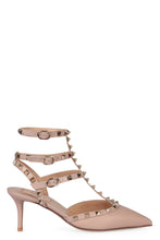Load image into Gallery viewer, Rockstud d'Orsay in patent

