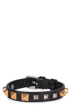 Load image into Gallery viewer, Rockstud bracelet in leather

