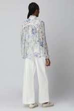 Load image into Gallery viewer, Natura crêpe blouse
