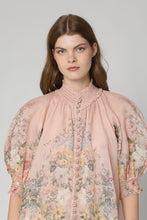 Load image into Gallery viewer, Waverly Floral blouse
