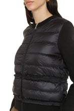 Load image into Gallery viewer, Full zip field vest
