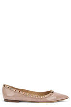 Load image into Gallery viewer, Rockstud ballet flats in leather
