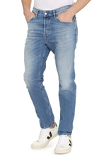 Load image into Gallery viewer, Regular fit jeans
