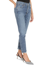 Load image into Gallery viewer, Riley cropped straight leg jeans
