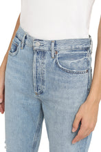 Load image into Gallery viewer, Riley cropped straight leg jeans
