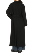 Load image into Gallery viewer, Single-breasted wool coat
