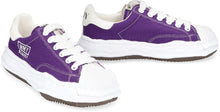 Load image into Gallery viewer, Blakey Canvas low-top sneakers
