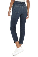 Load image into Gallery viewer, Nico slim fit jeans

