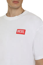 Load image into Gallery viewer, T-Boxt Cotton crew-neck T-shirt

