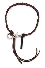 Load image into Gallery viewer, Ladon keychain in braided leather
