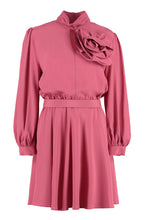 Load image into Gallery viewer, Crepe blouse with floral detail
