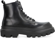 Load image into Gallery viewer, High trekking Leather ankle boots

