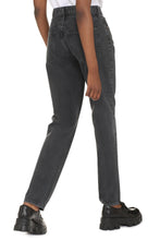 Load image into Gallery viewer, Lyle slim fit jeans
