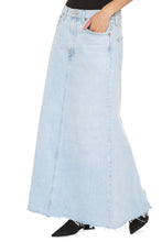 Load image into Gallery viewer, Hilla denim skirt
