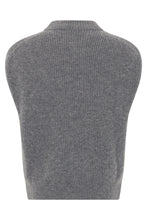 Load image into Gallery viewer, Sleeveless sweater with sequins
