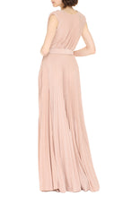 Load image into Gallery viewer, Red Carpet pleated skirt dress

