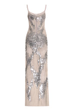 Load image into Gallery viewer, Red carpet tulle dress
