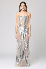 Load image into Gallery viewer, Red carpet tulle dress

