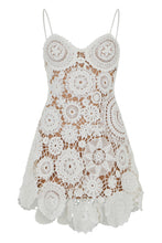 Load image into Gallery viewer, Mini dress in floral crochet
