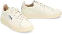 Load image into Gallery viewer, Dallas Leather low-top sneakers
