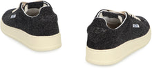 Load image into Gallery viewer, Dallas Low-top sneakers
