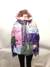 Load image into Gallery viewer, Puff Khris hooded full-zip down jacket
